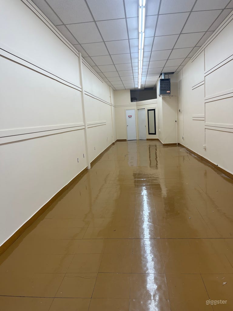  Downtown New Rochelle NY store front 