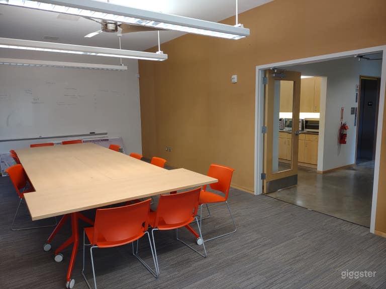  Open Door Interior View to Entrance 