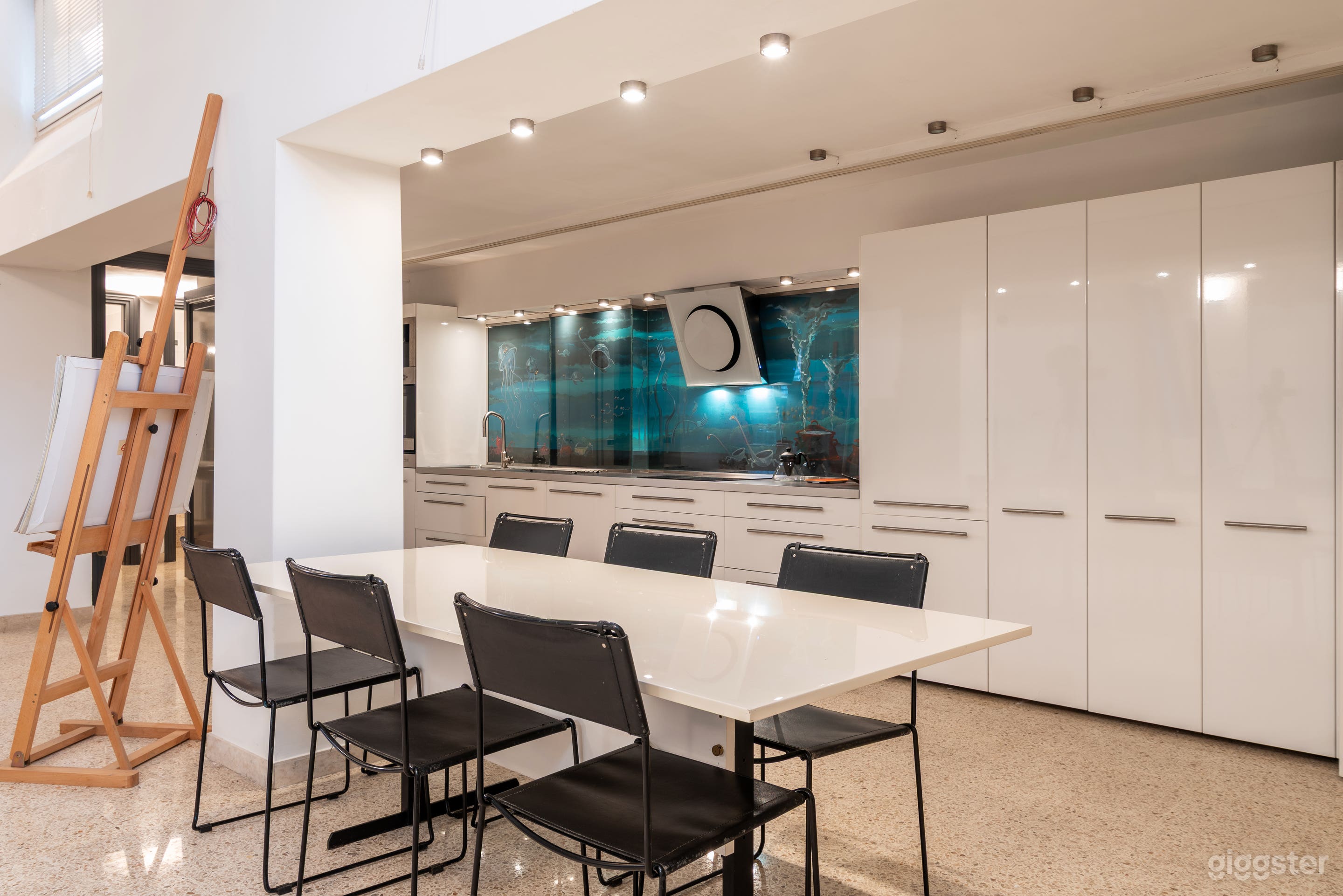 Foto di Cirene Loft — Loft Artistico in una Villa Storica Milanese 4