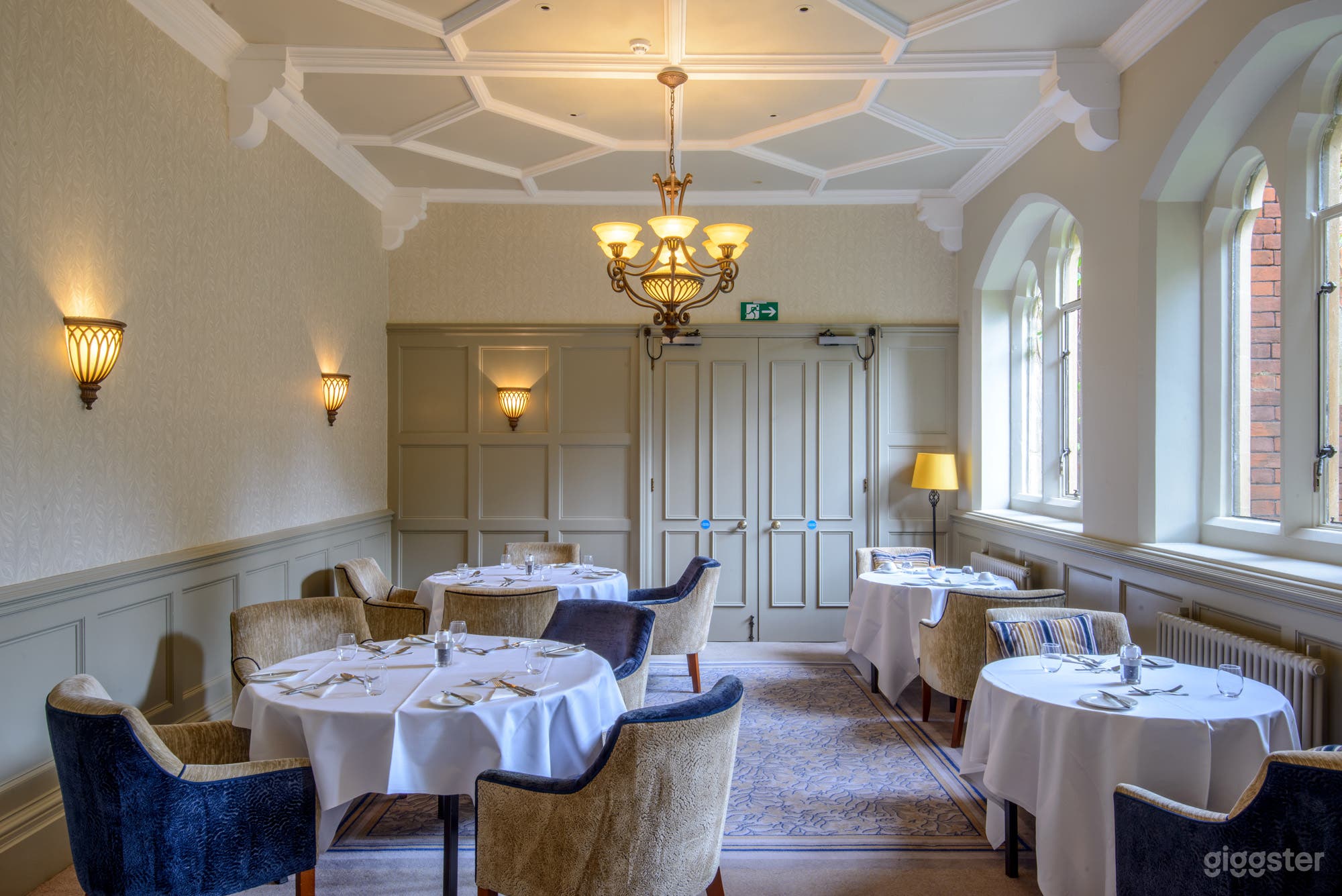 The Wisteria Room Photo 1