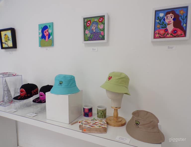  Pop-up store space in Wynwood - Midtown area 