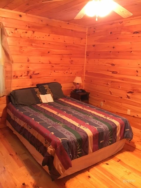 bedroom on main