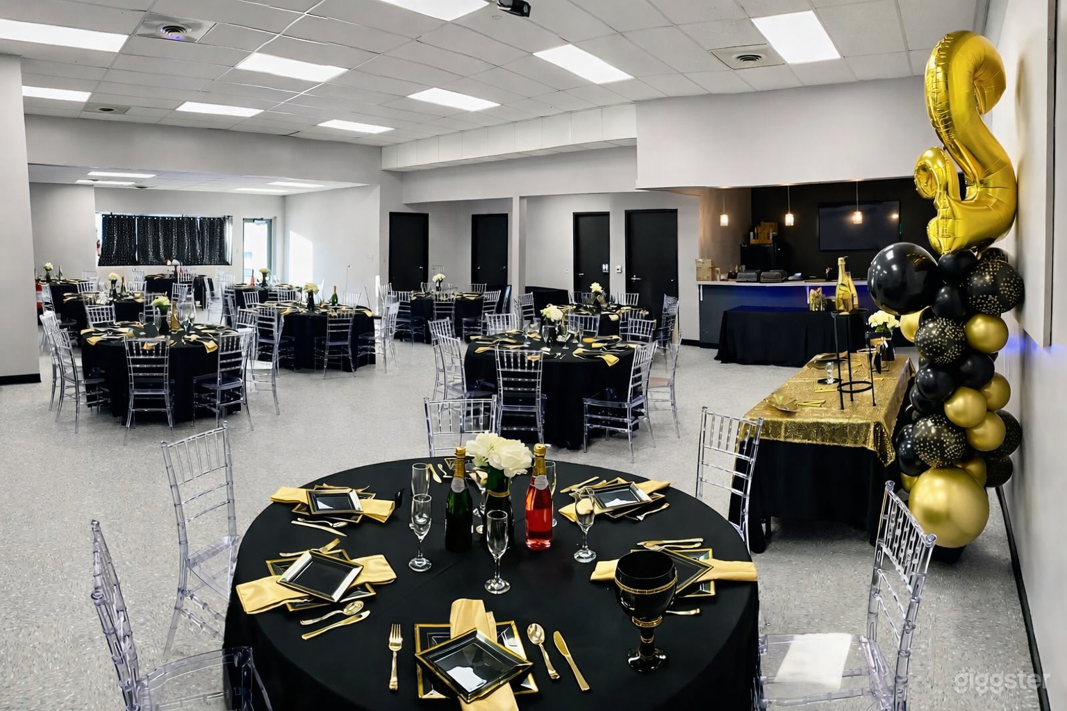Affordable Modern Venue for Your Next Event Photo 2