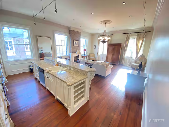 Local Living - Unit B Photo 1