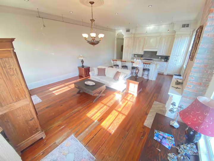  Local Living - Unit B 