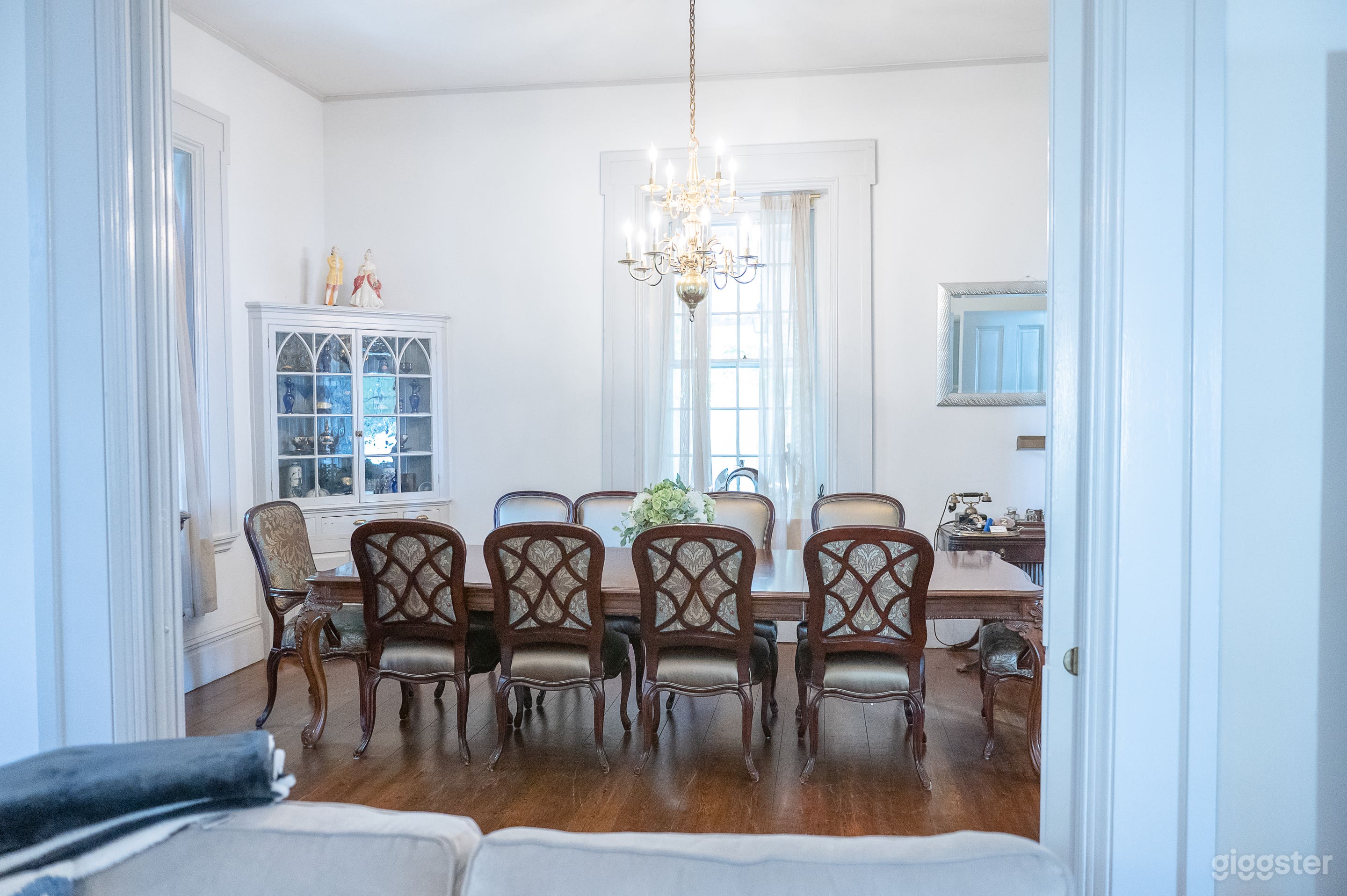 Historic Riverfront Home Photo 3