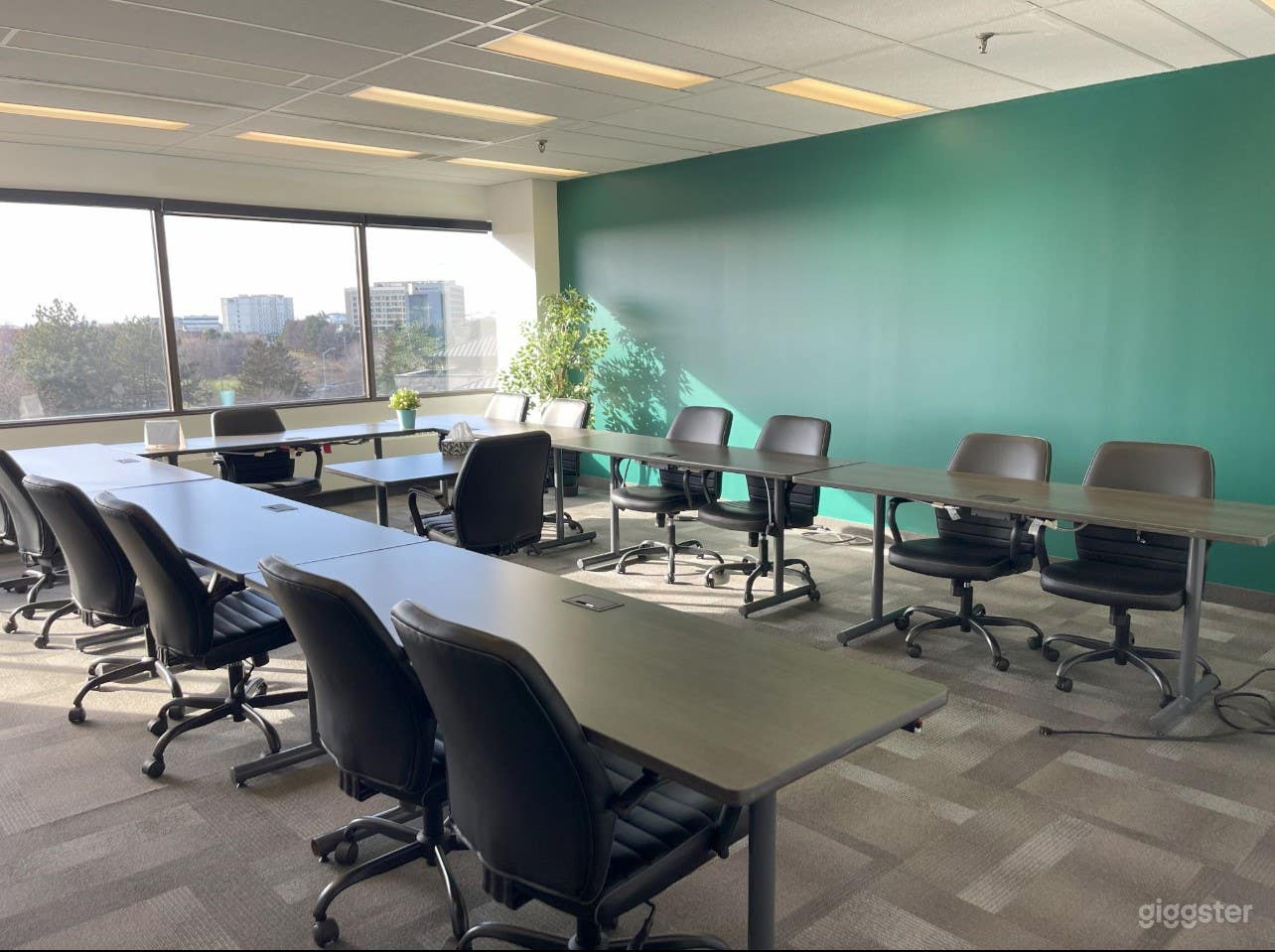 Corporate Meeting and Training Facility Photo 3