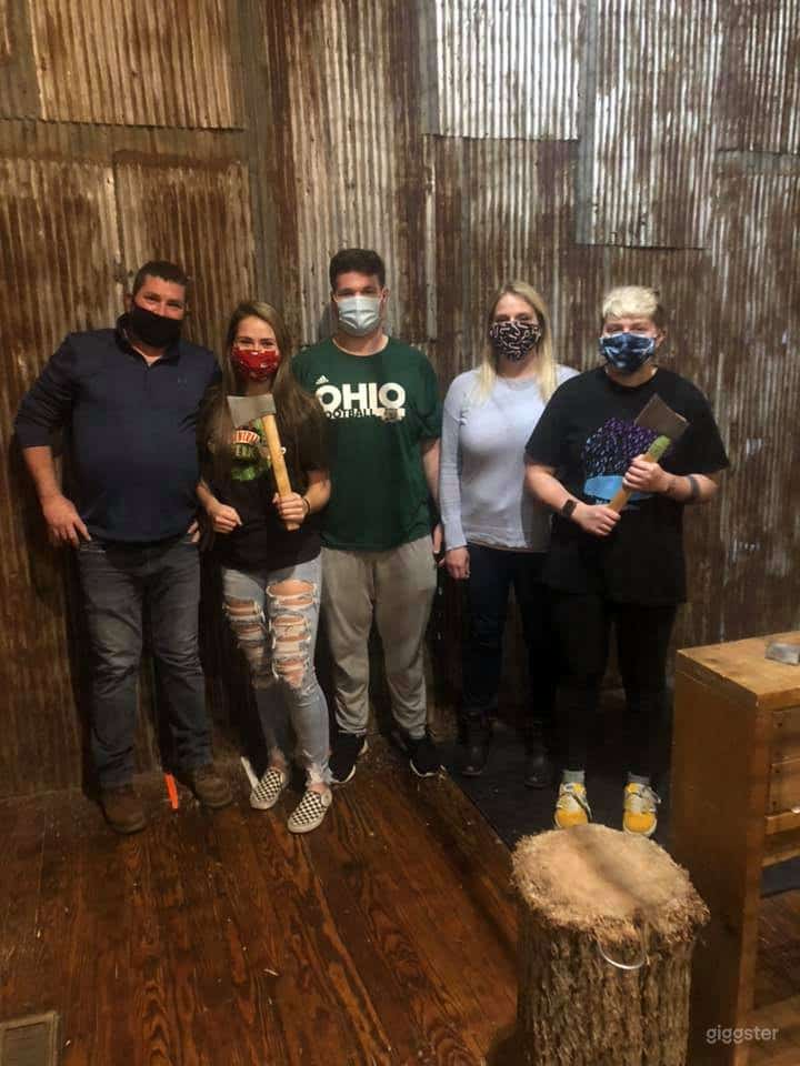 The Ultimate Axe Throwing Bar in Columbus Photo 3