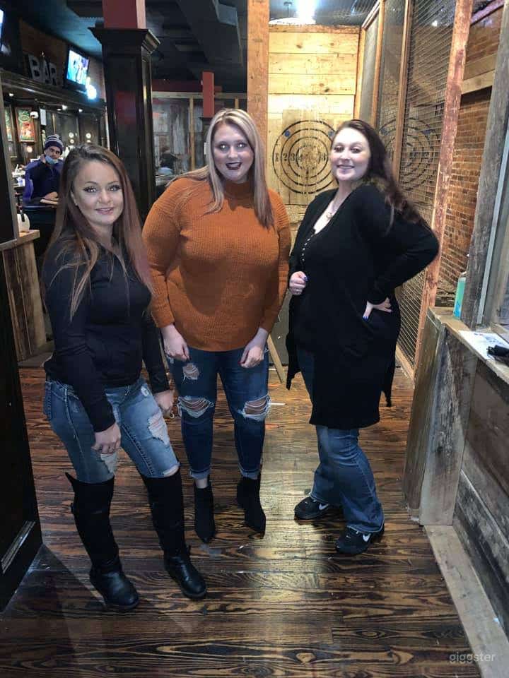 The Ultimate Axe Throwing Bar in Columbus Photo 4