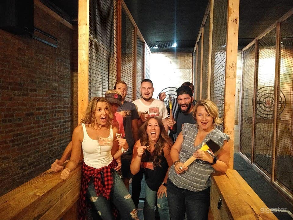 The Ultimate Axe Throwing Bar in Columbus Photo 2