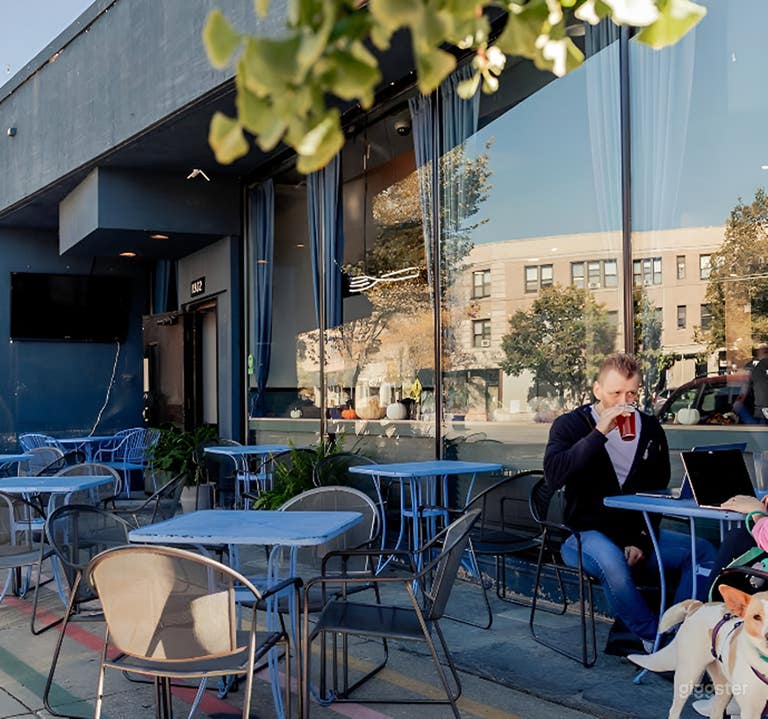  Comedor al aire libre con ambiente en Evanston 