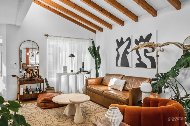  Lush & Light-Filled – Tropical Boho Loft  