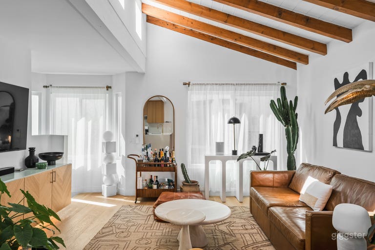  Lush & Light-Filled – Tropical Boho Loft  