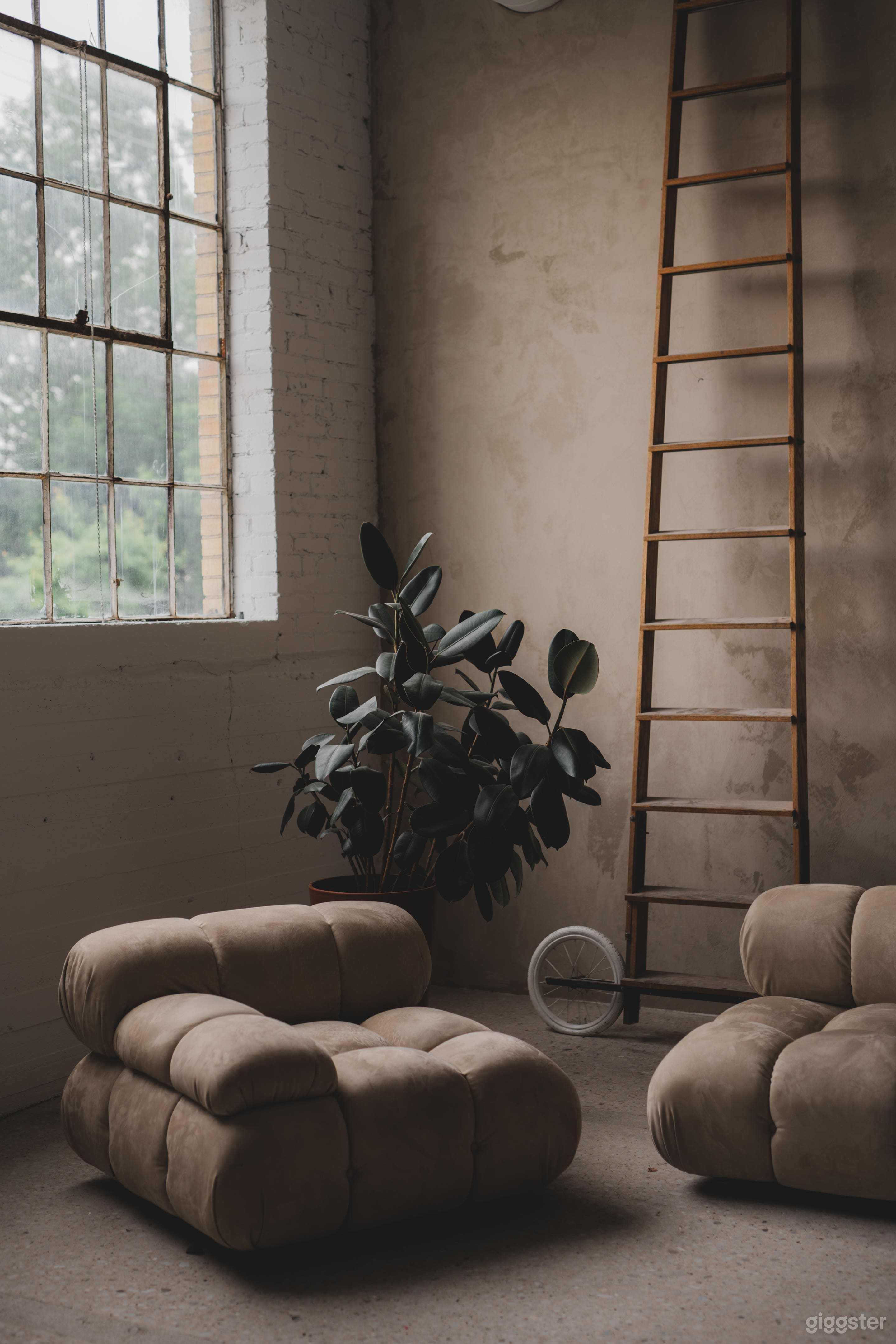 Fieldwork - Studio B Photo 2