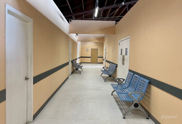  Hospital Standing Set Patient Room Lobby Elevator 