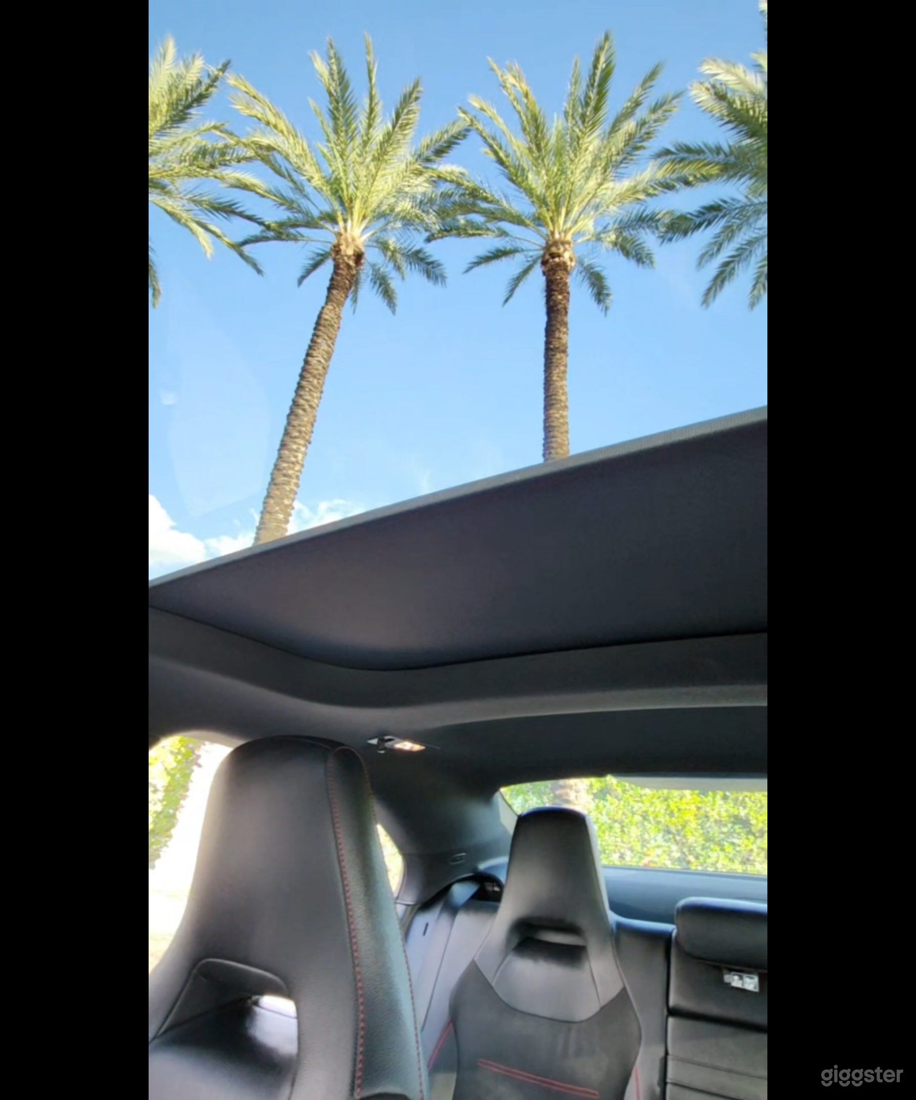 2025 Mercedes-Benz CLA 250 AMG Package — Custom Blue Photo 3