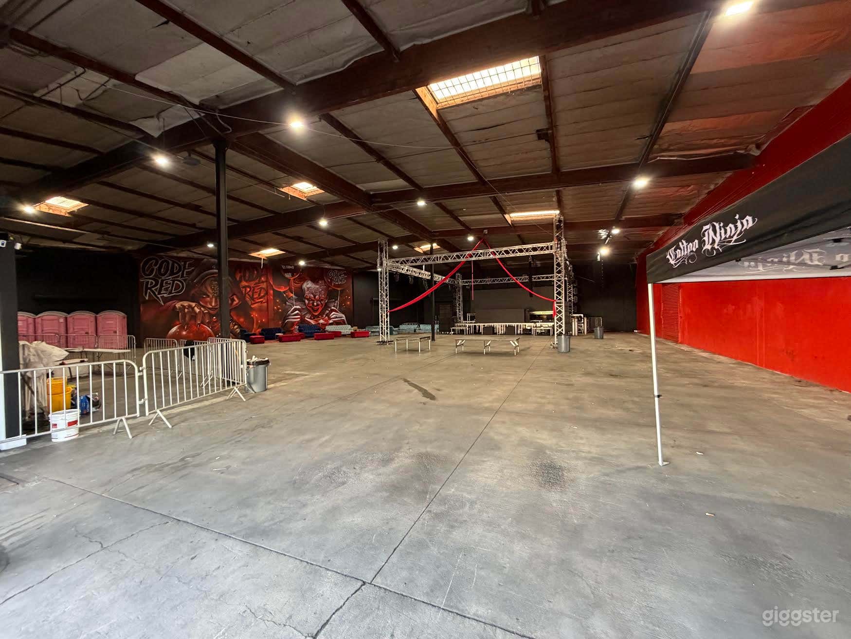 The Perfect DTLA Fashion & Event Warehouse Photo 1