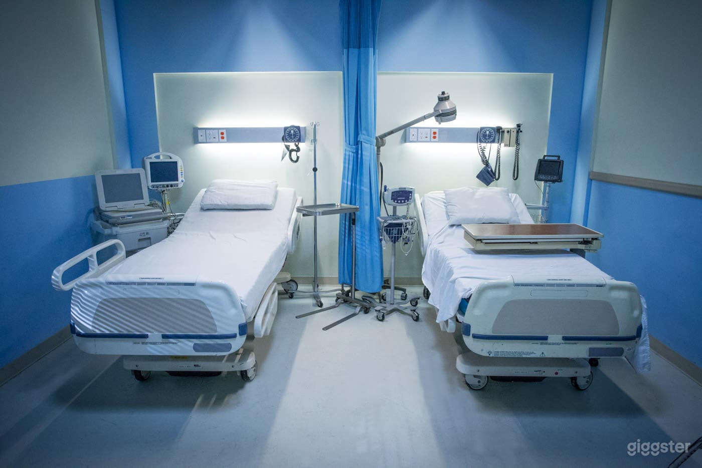 FULL HOSPITAL Standing Set | FilmStudioLA Photo 1