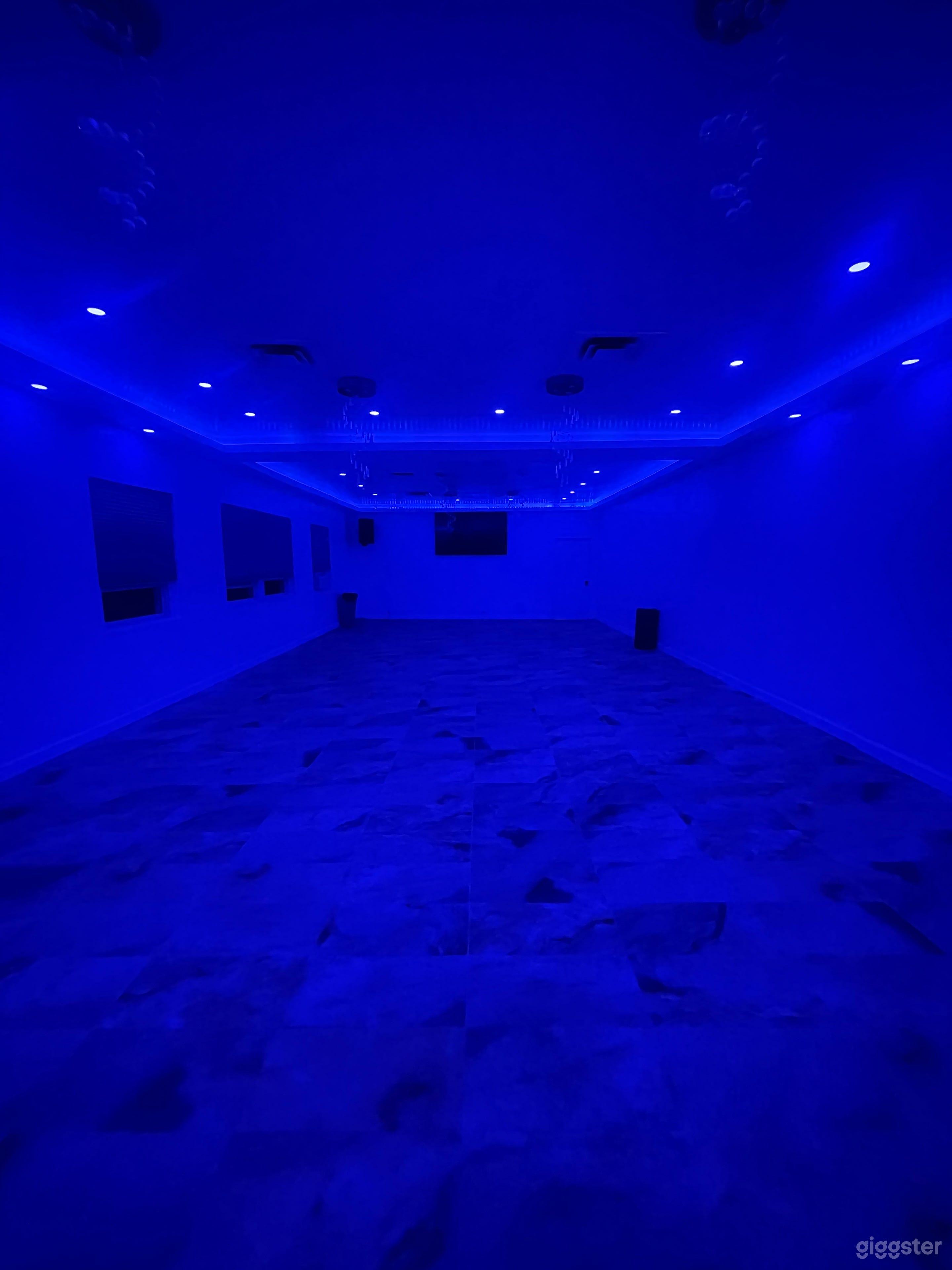 Creative Bronx Loft Space Photo 4