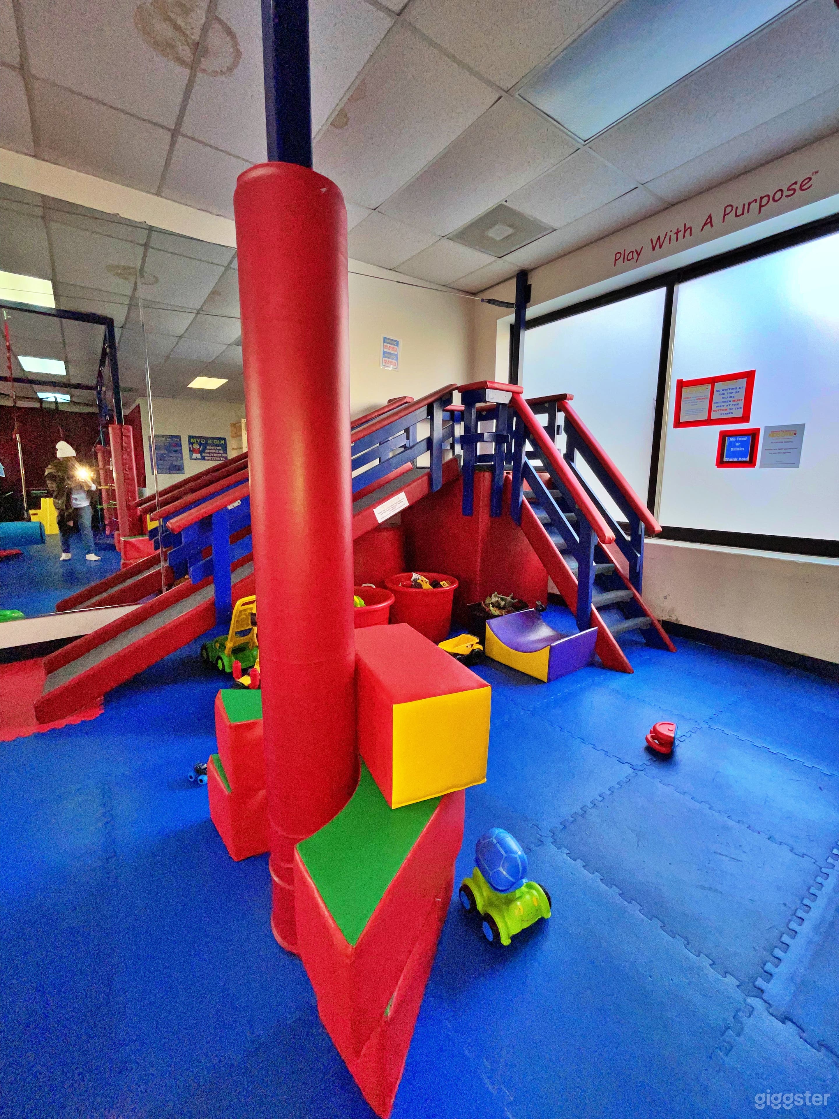 750 SQFT Kids Party Room in Santa Monica Photo 3