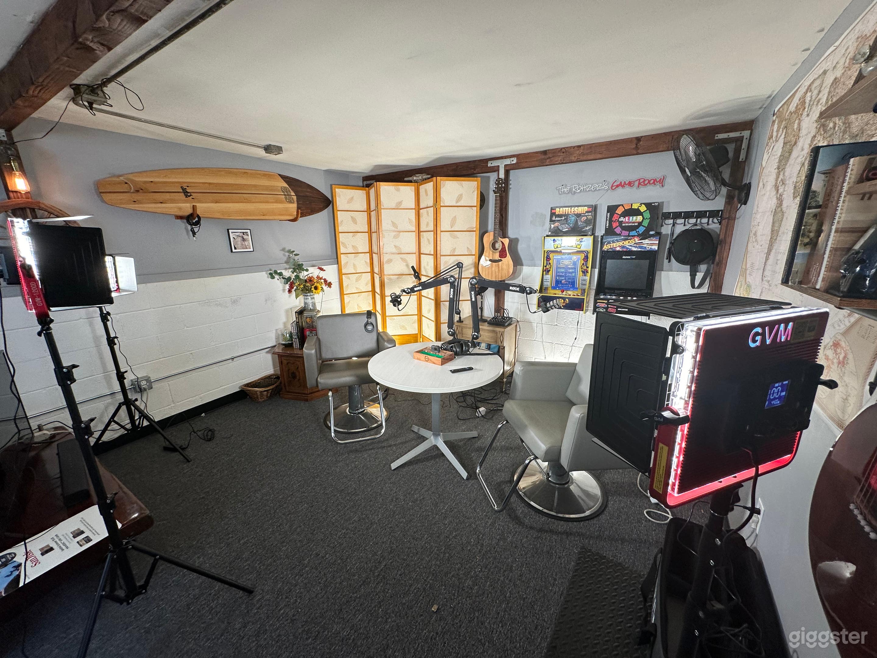 Home podcast studio Photo 3