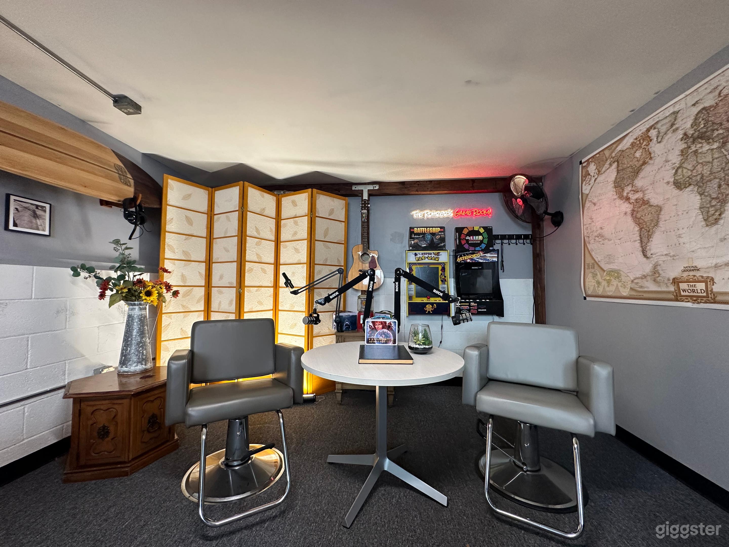 Home podcast studio Photo 1