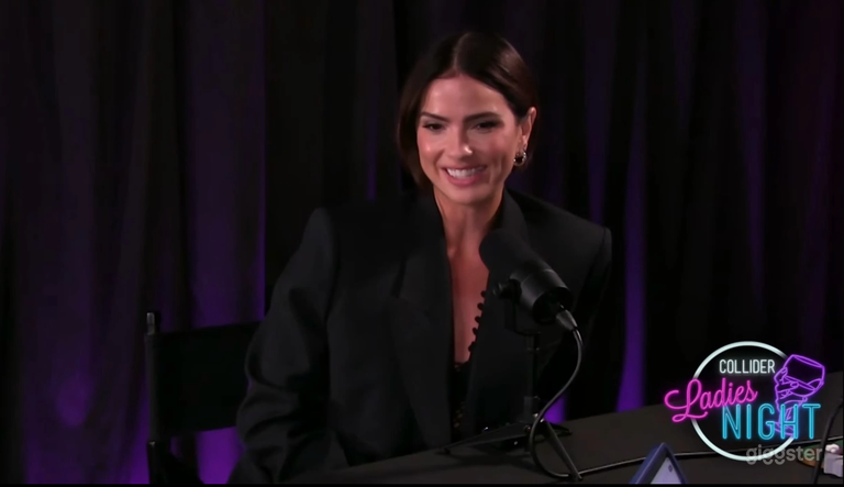  Recording Studio: Podcast-Voiceover-Music 