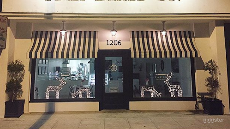  Airy Parisian Bakery w/ Kitchen & Storefront Cafe 