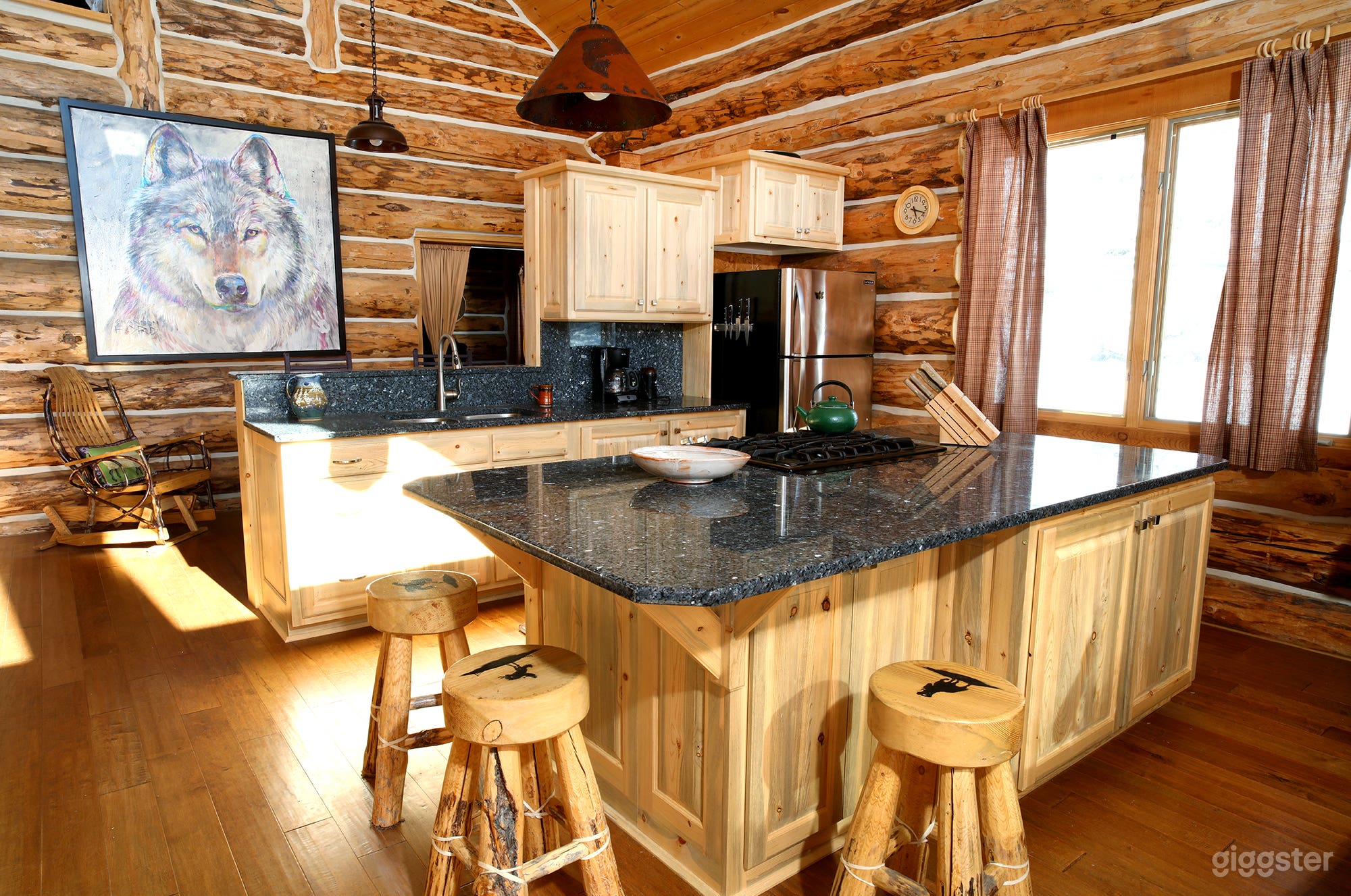 Remote White Cloud Wilderness Ranch Photo 3