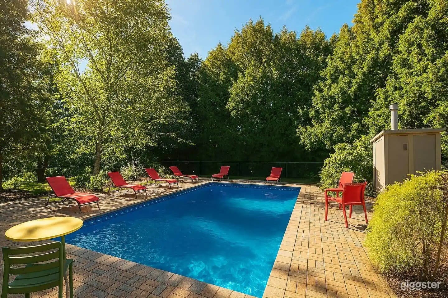 10 Acre Farmhouse Outdoor Pool Photo 2