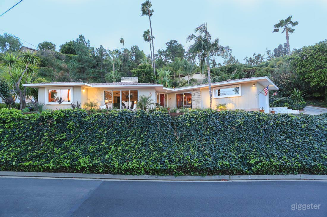 Mid‑Century Modern Home Photo 1