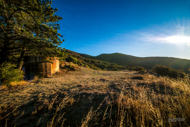  Ridge Overlook Desert Plateau– Scenic Mountain Film Backdrop 