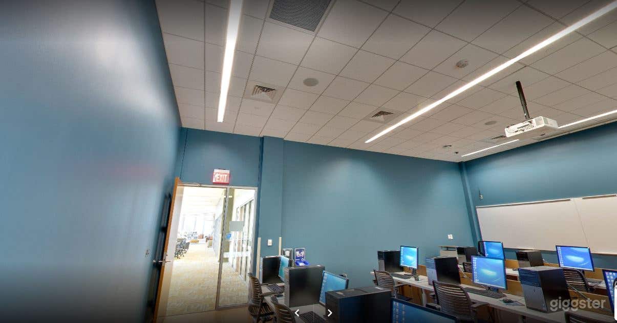 Flexible Library Conference Room in Baton Rouge Photo 4