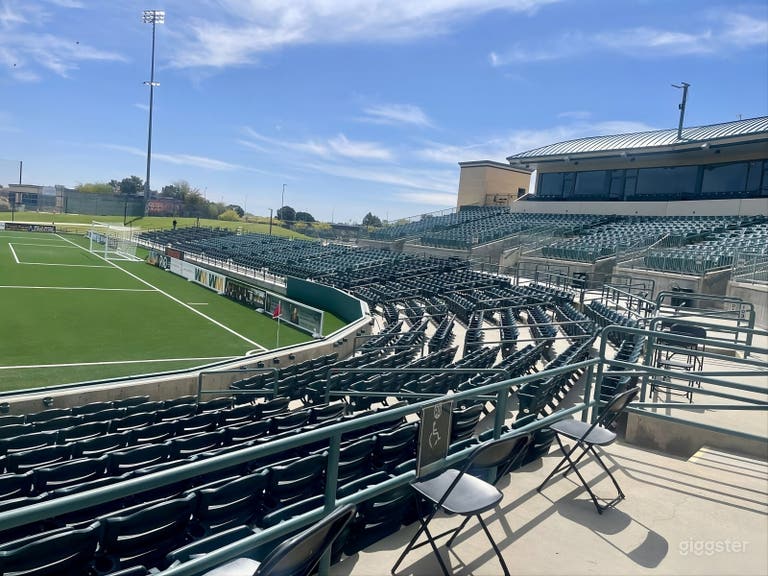  Massive Pro Stadium & Turf Field for Film, TV & Events 