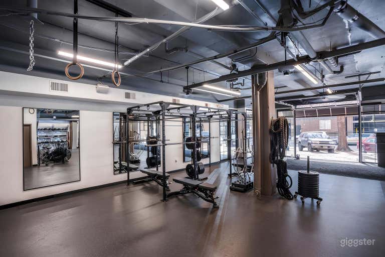  Athletic Room - Uptown Dallas 