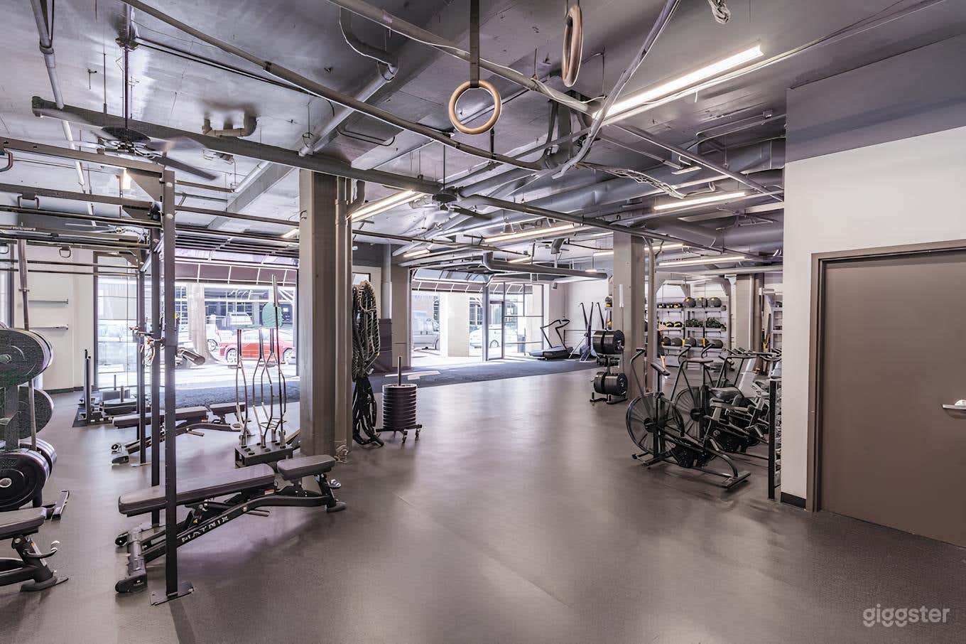 Athletic Room - Uptown Dallas Photo 1