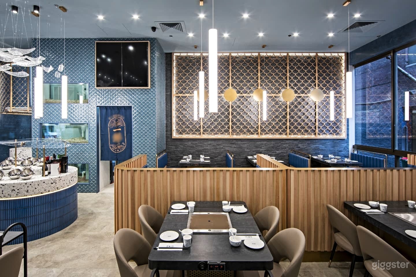 An Upscale Hotpot Restaurant Photo 4