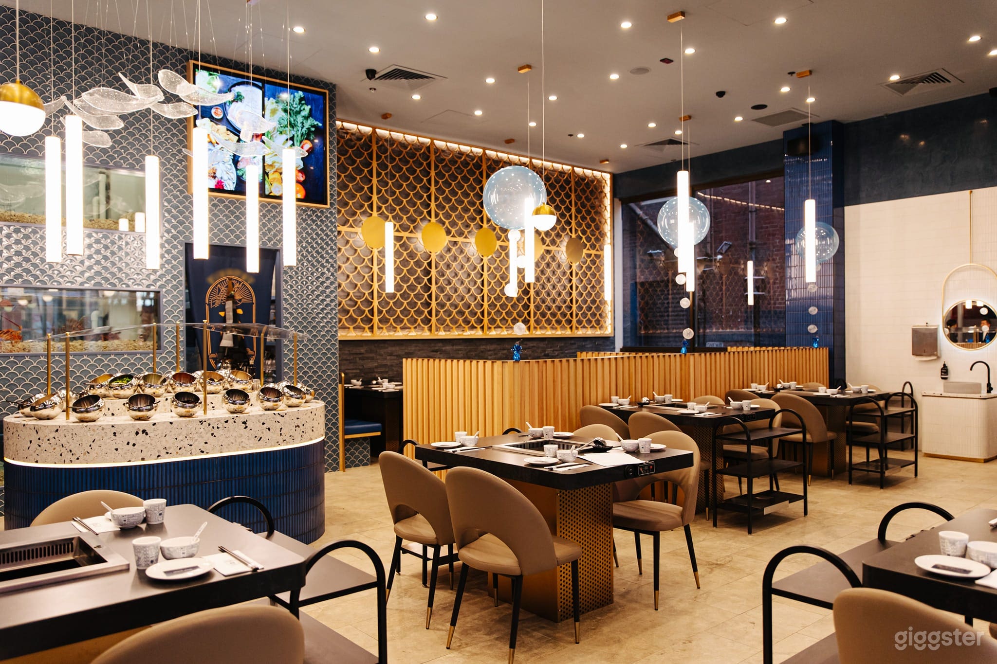 An Upscale Hotpot Restaurant Photo 3