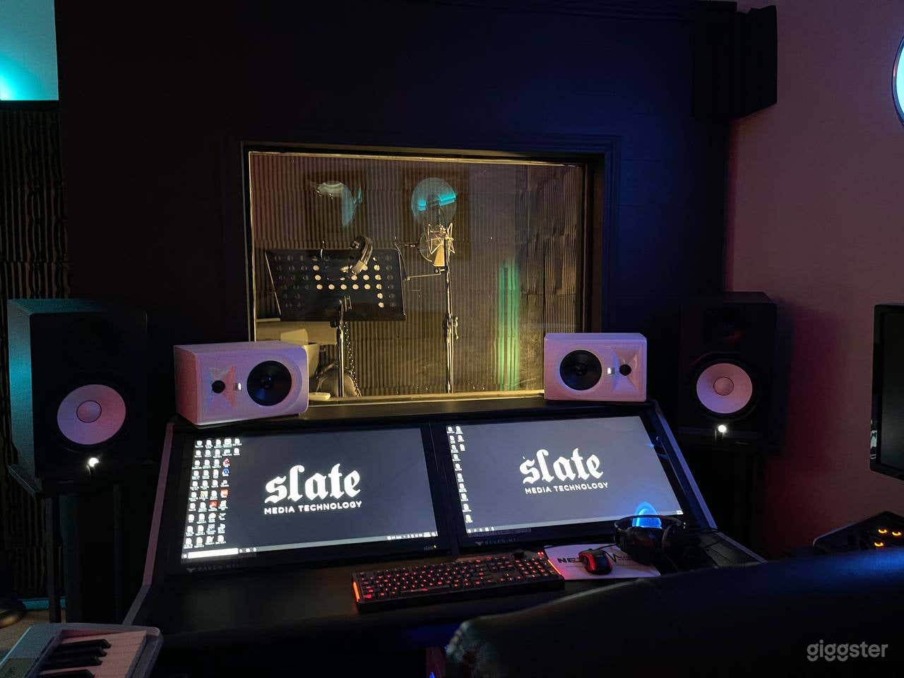 MTI 2 Touch tone desk