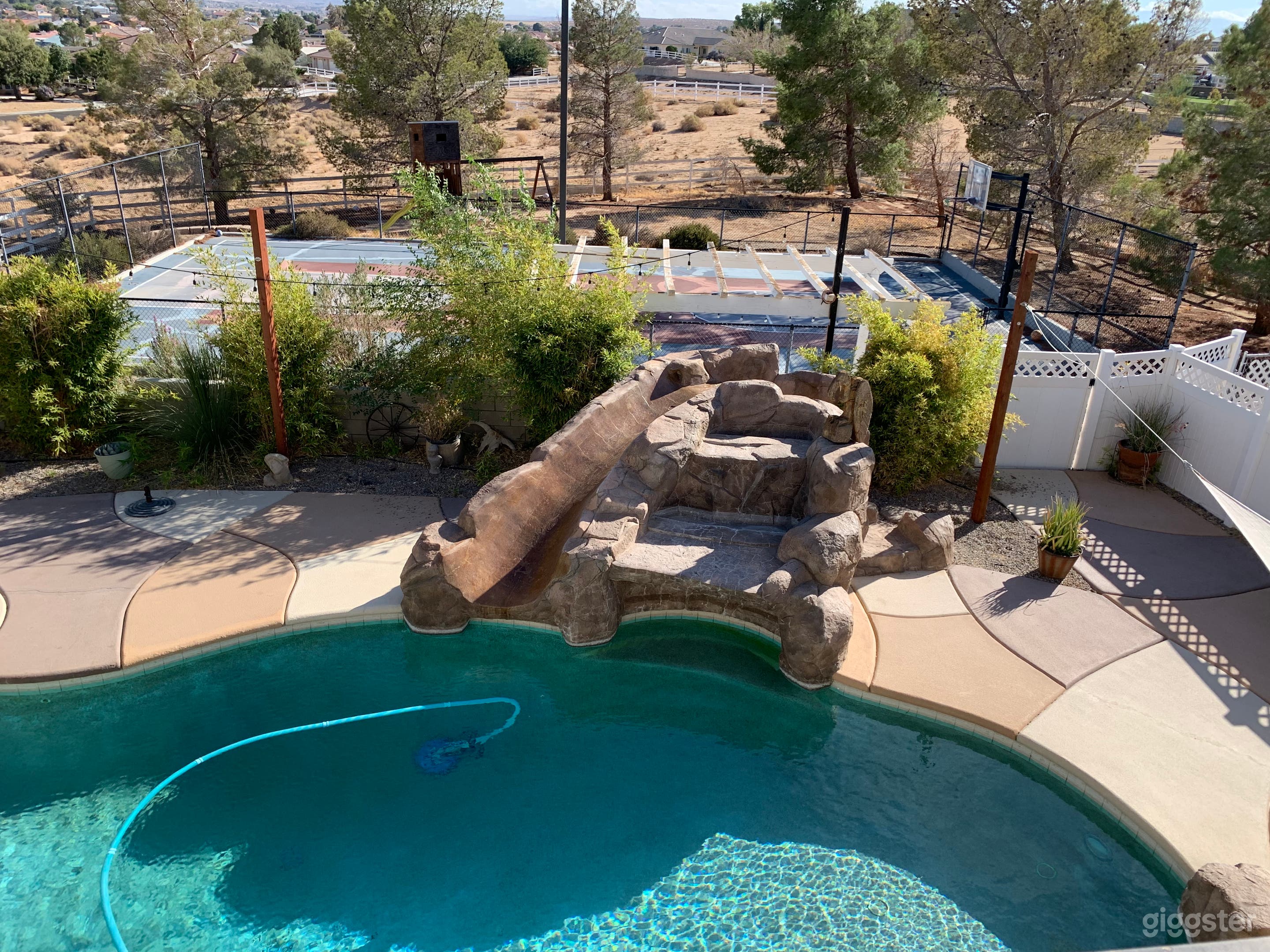 sports court/helipad, waterfall/slide 