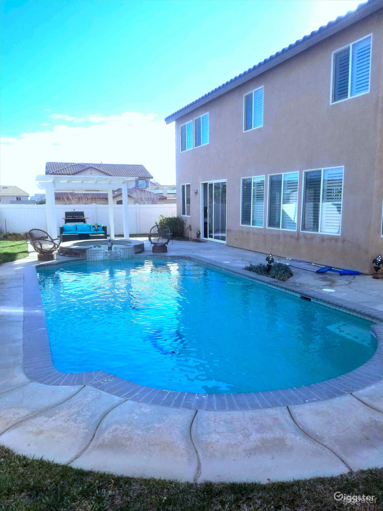 Brand New Spacious Backyard Pool Photo 1