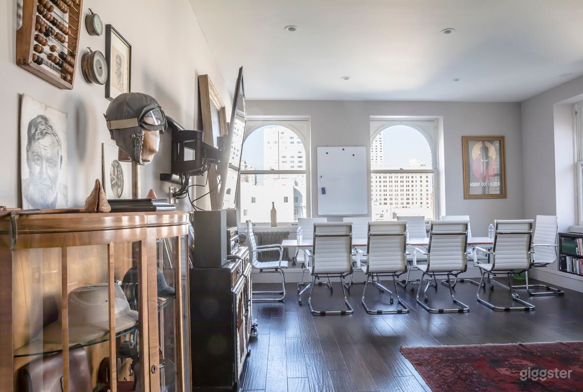 Whimsical &amp; Invigorating Space w Amazing Views Photo 1