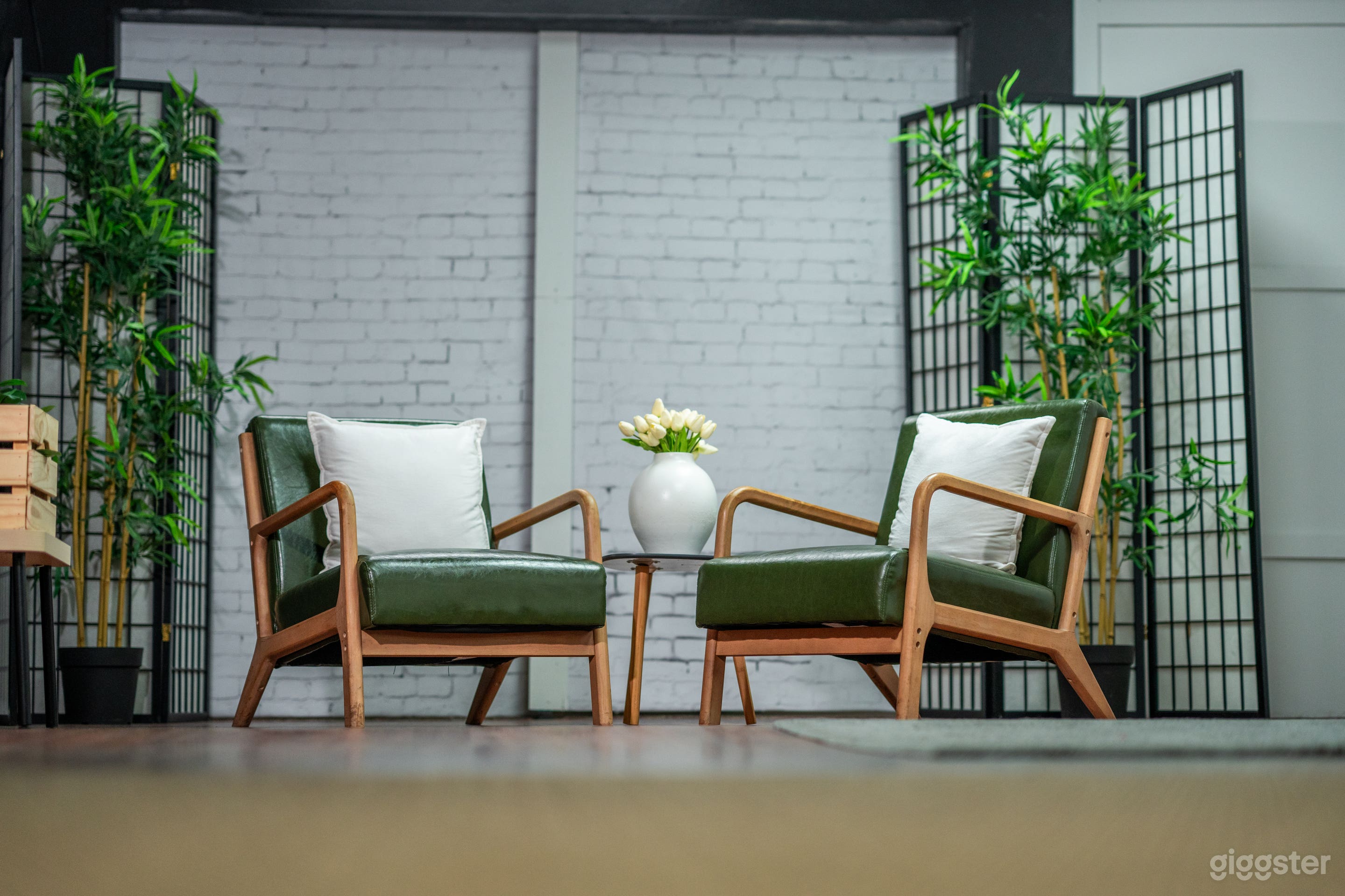 Modern Podcast Studio Photo 2