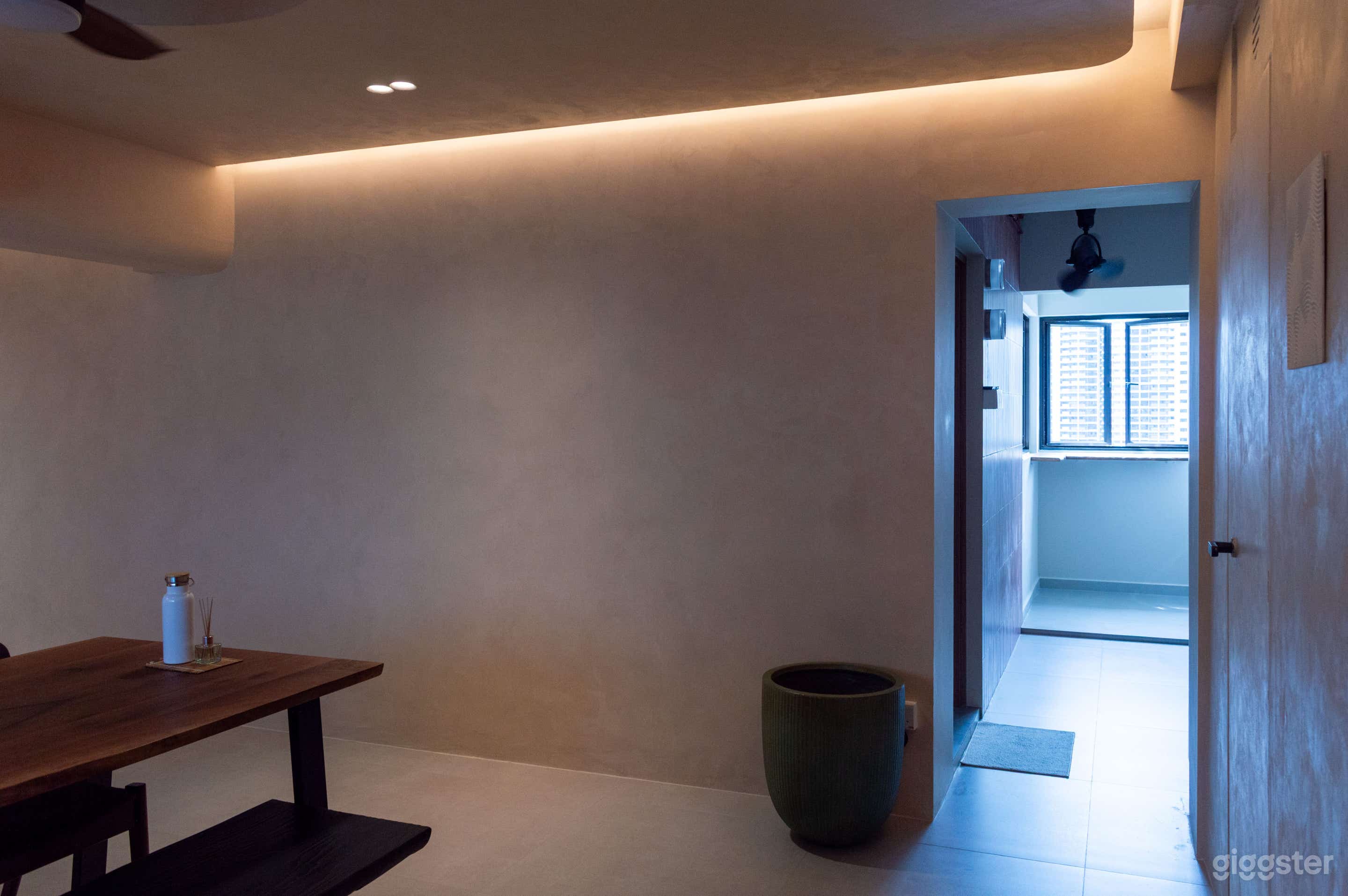 Wabi Sabi Newly Renovated Apartment Photo 3