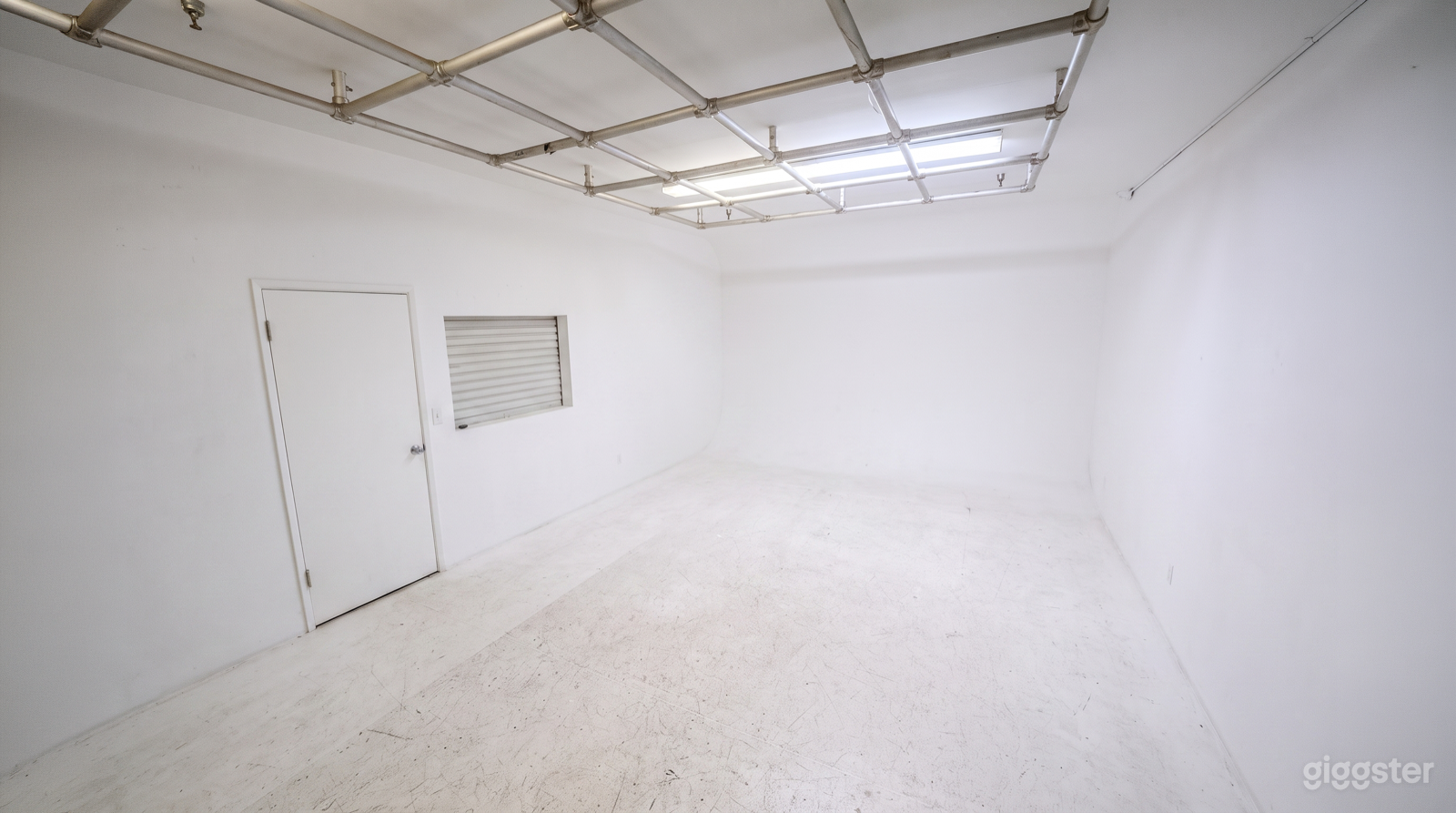 Versatile Pasadena Photo & Production Studio Photo 4