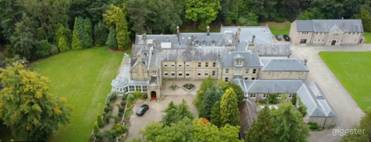 Gorgeous Stancliffe Hall Matlock with Great Views Photo 4