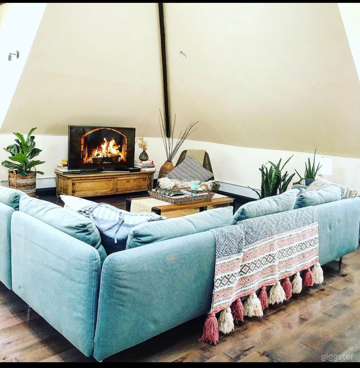 Ditmas Park Beauty/skylights/open concept/bright Photo 1