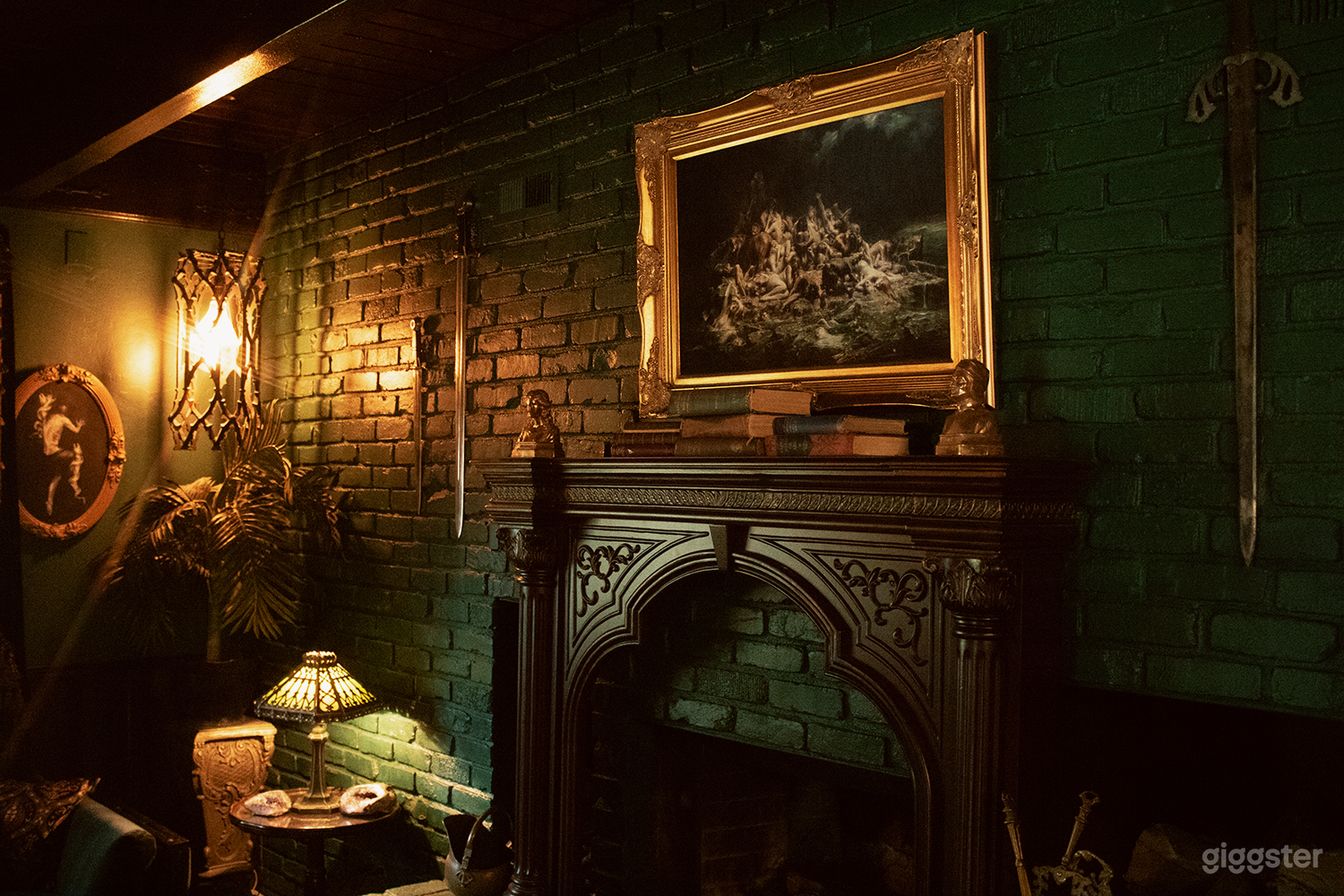 Unique Gothic Home in Picturesque Lake Arrowhead Photo 2