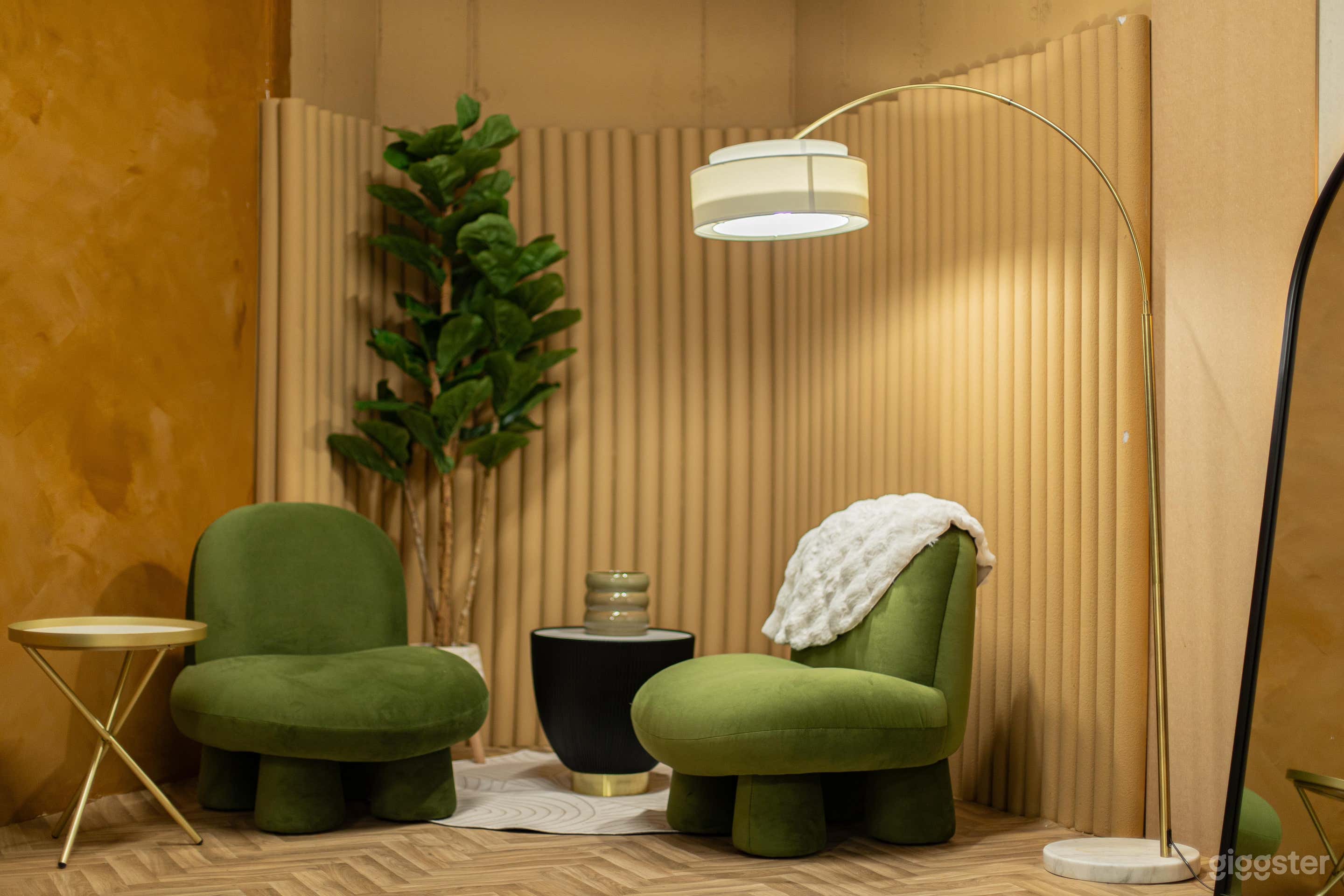 Lifestyle Studio Photo 2