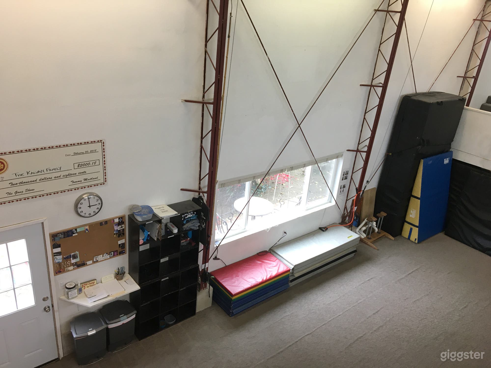 JJGym - Private Stunt and Circus Training Space Photo 4